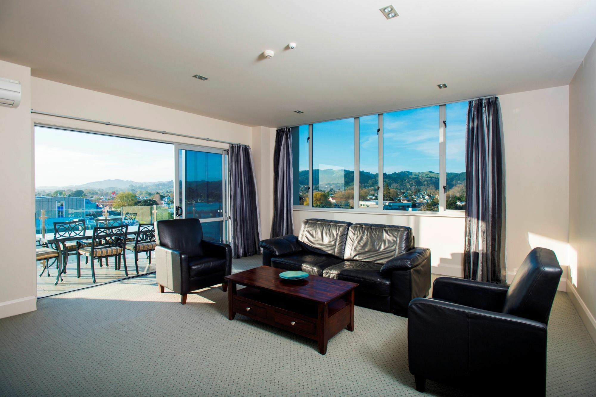 Emerald Hotel Gisborne Exteriör bild